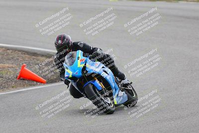 media/Mar-05-2023-TrackXperience (Sun) [[a95d40e56a]]/Group 3/session 2 turn 4/